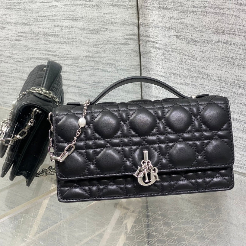 DIOR 25S DIOR TALK PHONE POUCH 21 IN BLACK CANNAGE LAMBSKIN SILVER HARDWARE