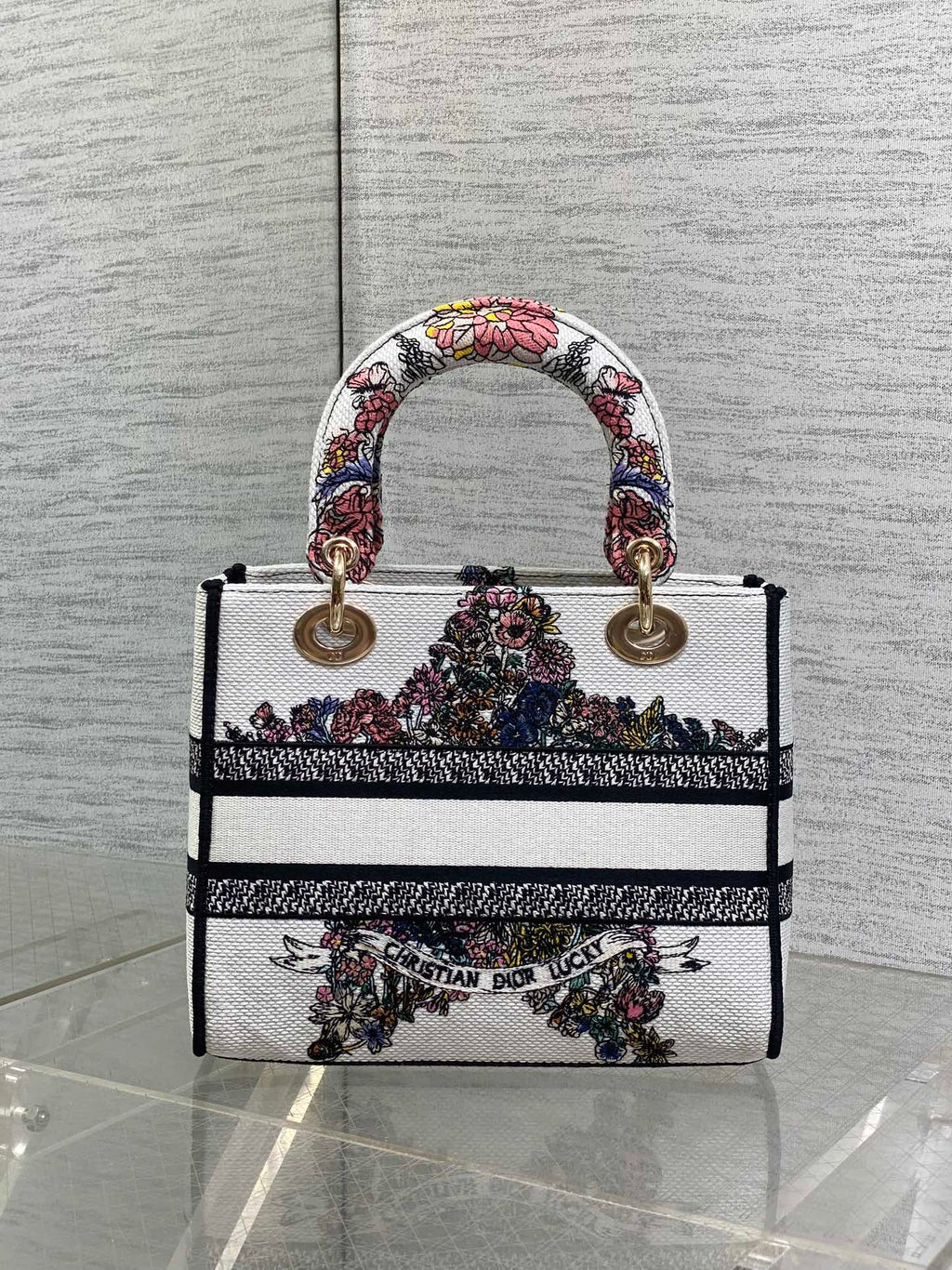 DIOR 25S SMALL LADY D-LITE BAG 24 IN WHITE RED DIOR STAR EMBROIDERY