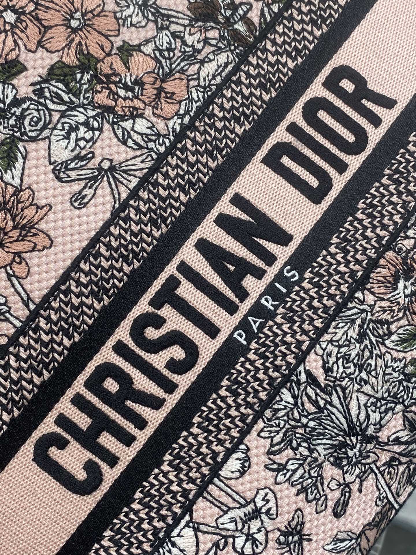 DIOR 25S SMALL LADY D-LITE BAG 24 IN PINK DIOR FLOWERS CALENDAR ALLOVER EMBROIDERY