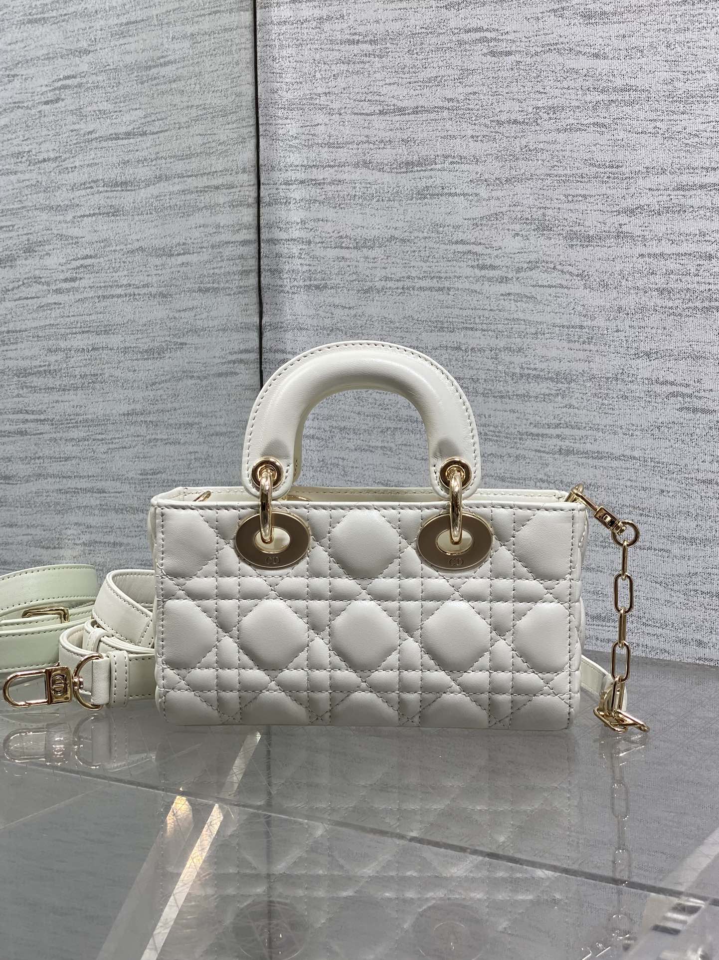 DIOR 25S MICRO LADY D-JOY 19 IN IVORY CALFSKIN GOLD HARDWRE