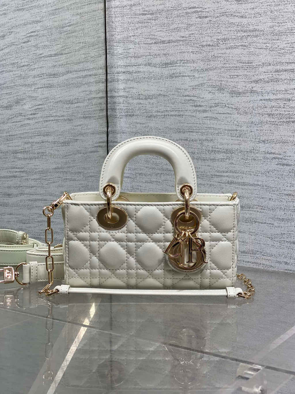 DIOR 25S MICRO LADY D-JOY 19 IN IVORY CALFSKIN GOLD HARDWARE