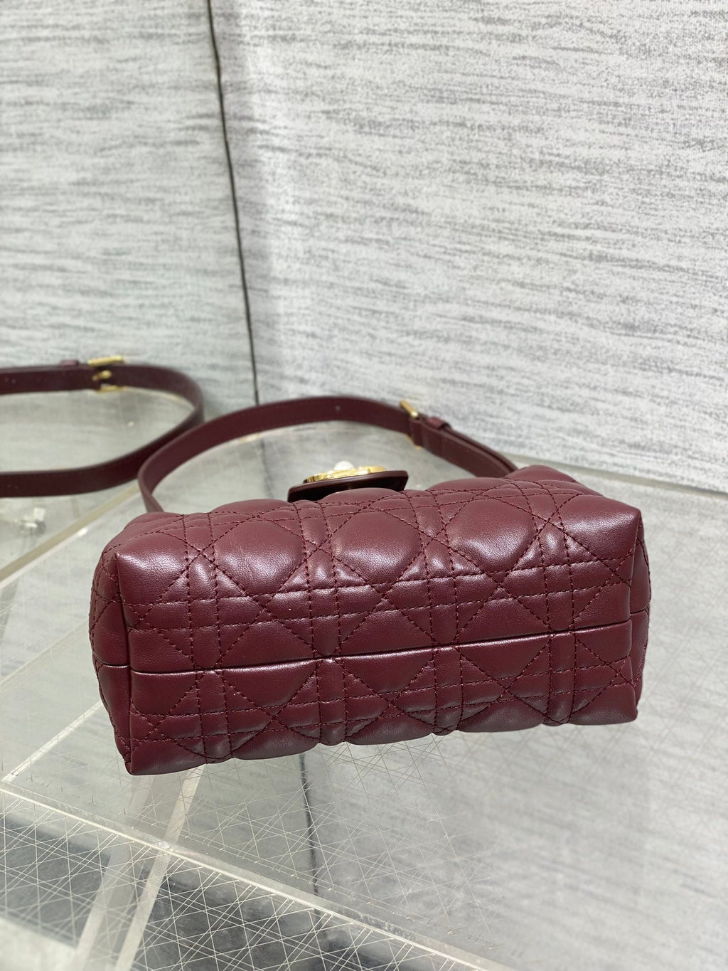 DIOR 25S JOLIE TOP HANDLE MINI BAG 18 IN BURGUNDY CALFSKIN GOLD HARDWRE