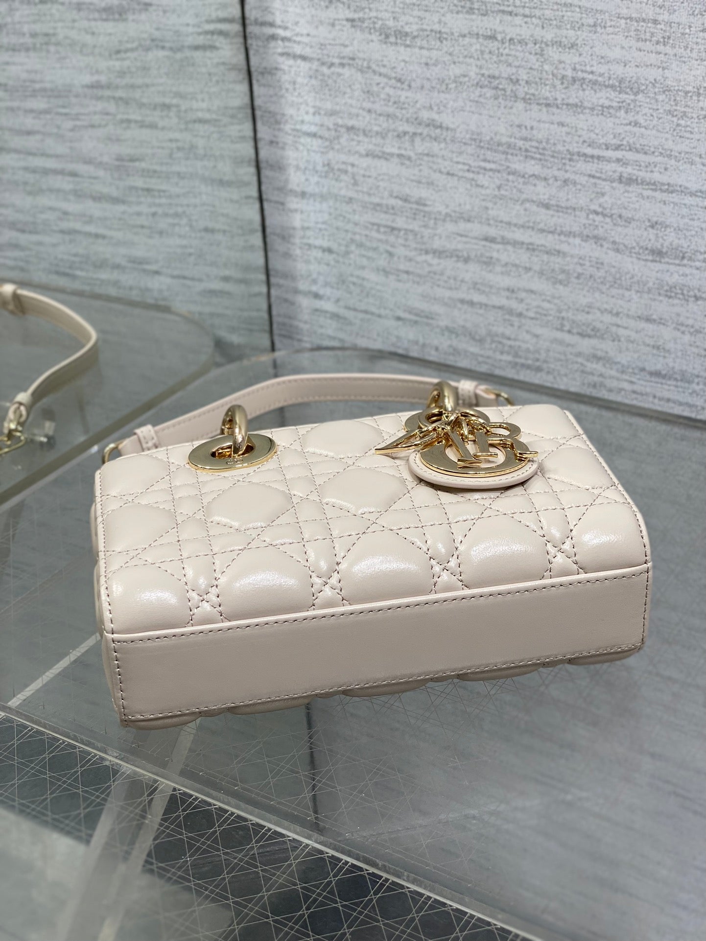DIOR 25S MICRO LADY D-JOY 19 IN BEIGE CALFSKIN GOLD HARDWRE