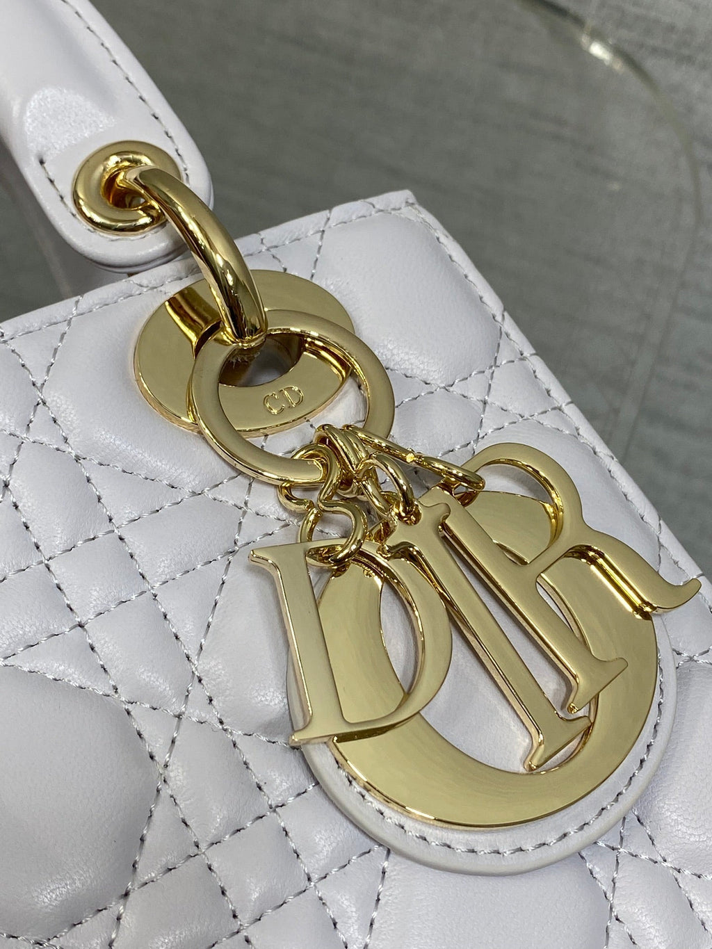 DIOR 25S LADY DIOR BAG 20 IN LILAC CANNAGE CALFSKIN GOLD HARDWRE