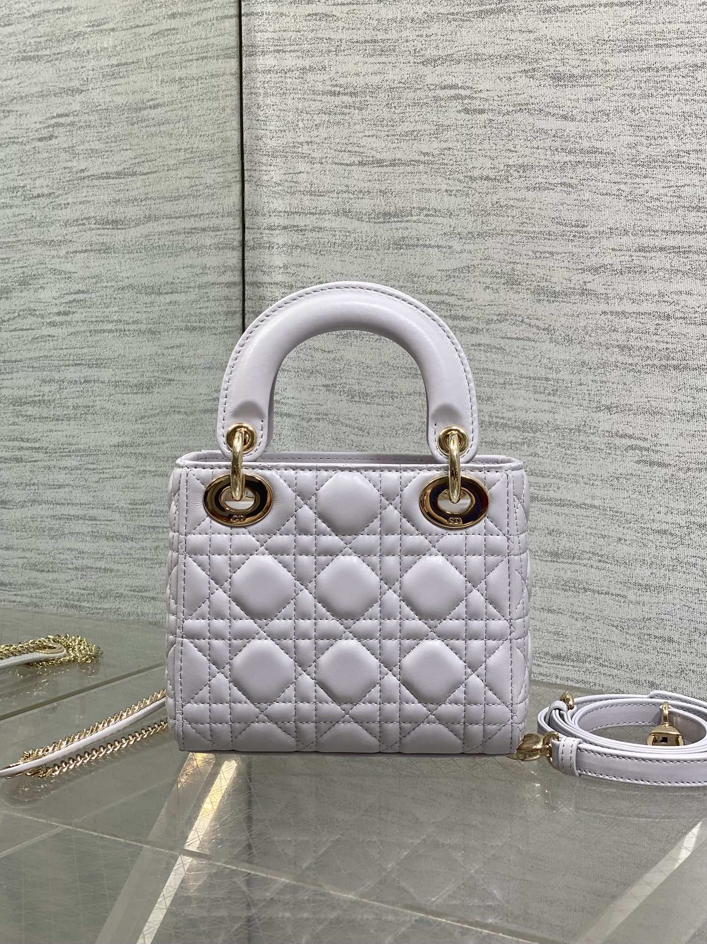 DIOR 25S MINI LADY DIOR BAG 17 IN LILAC CANNAGE CALFSKIN GOLD HARDWRE
