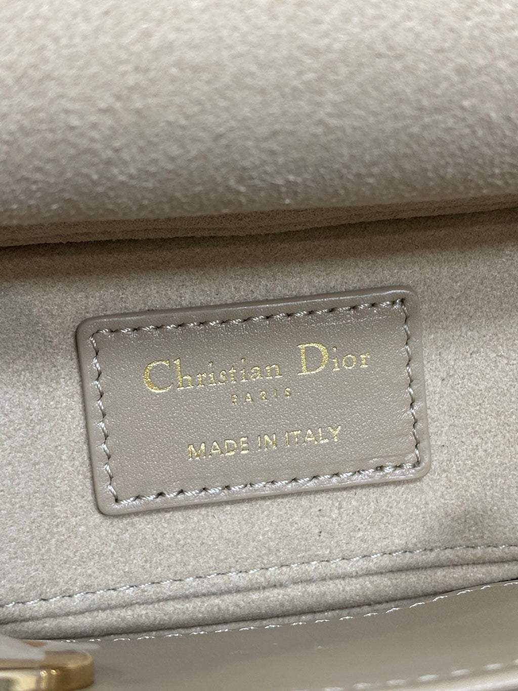 DIOR 25S SMALL LADY D‑JOY BAG 19 IN DARK BEIGE CANNAGE CALFSKIN GOLD HARDWARE