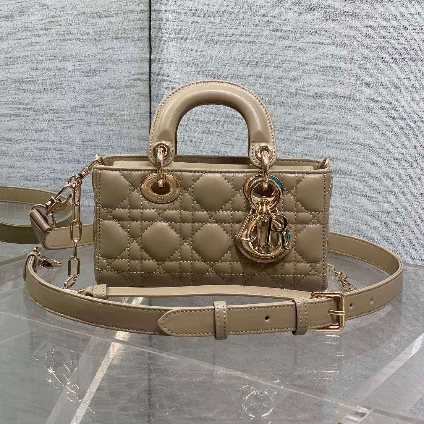 DIOR 25S SMALL LADY D‑JOY BAG 19 IN DARK BEIGE CANNAGE CALFSKIN GOLD HARDWRE