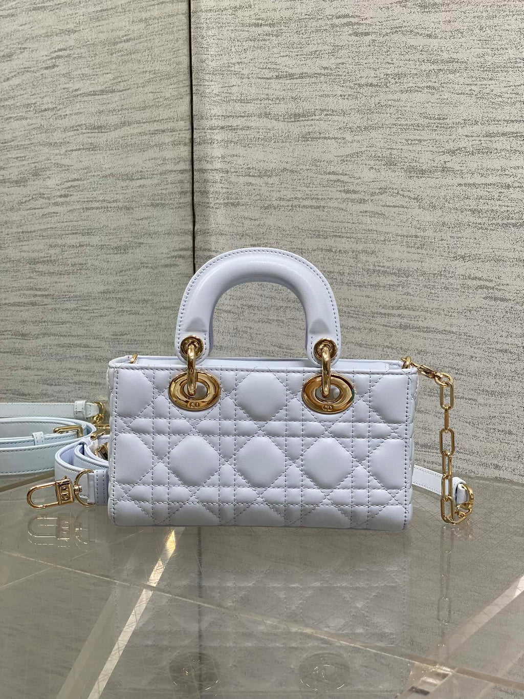 DIOR 25S SMALL LADY D‑JOY BAG 19 IN LIGHT BLUE CANNAGE CALFSKIN GOLD HARDWARE