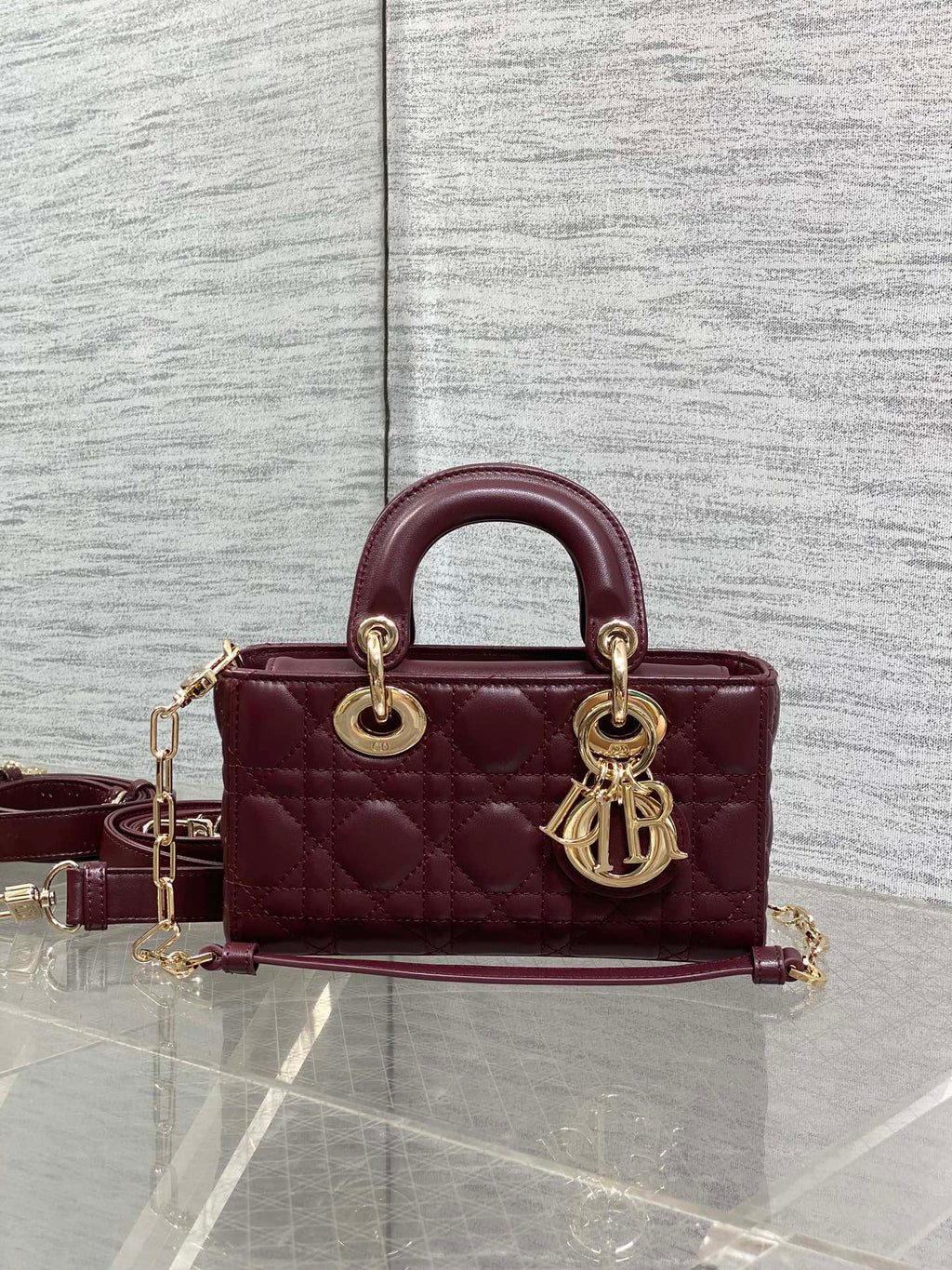 DIOR 25S SMALL LADY D‑JOY BAG 19 IN BURGUNDY CANNAGE CALFSKIN GOLD HARDWRE