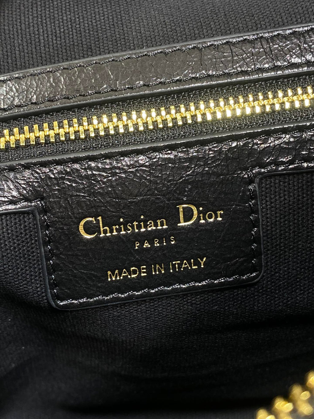 DIOR 25S VOYAGE BAG 34 IN BLACK FLAT MACROCANNAGE GRAINED GLOSSY CALFSKIN