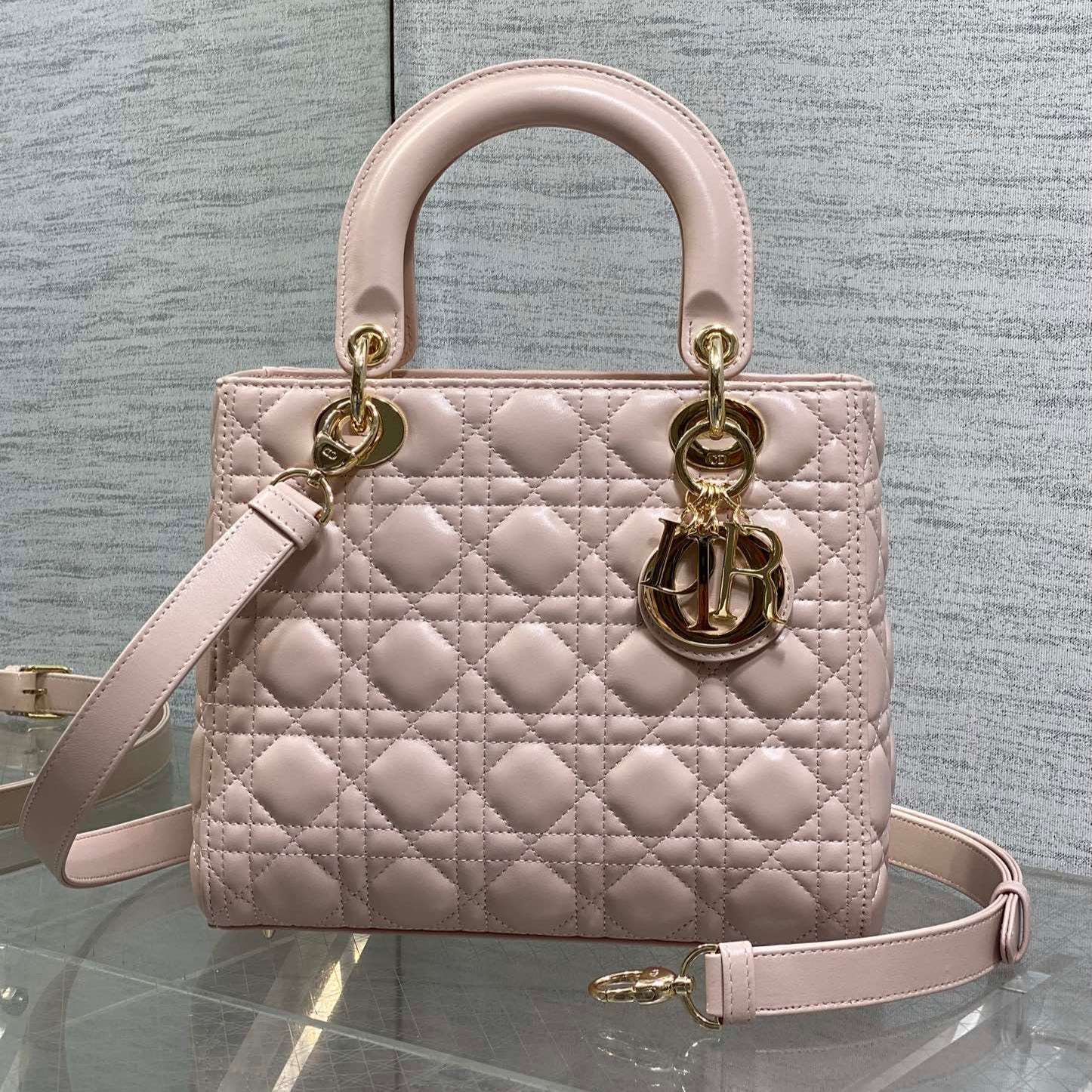 DIOR 25S MEDIUM LADY BAG 24 IN PINK CALFSKIN GOLD HARDWRE
