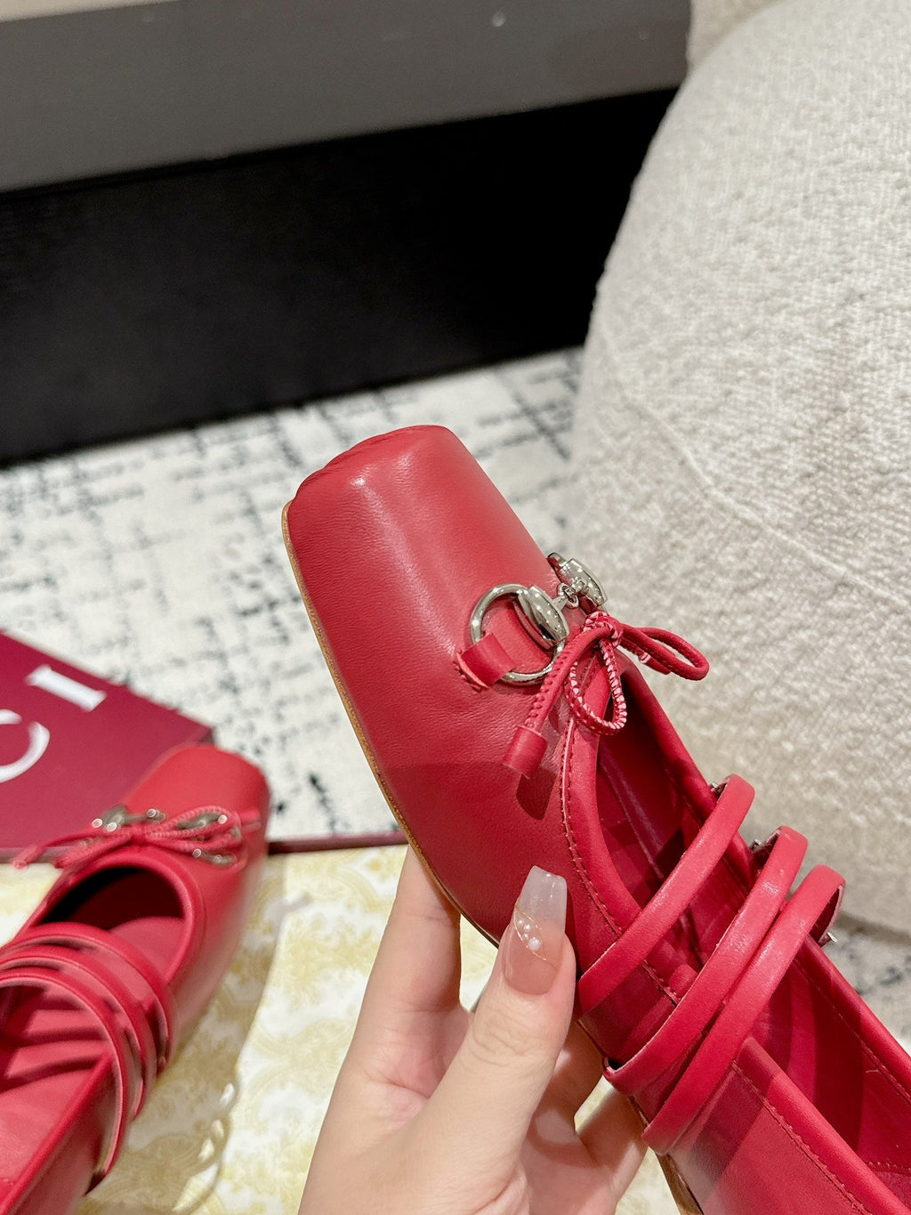 MARY JANE FLAT IN CRIMSON RED CALFSKIN