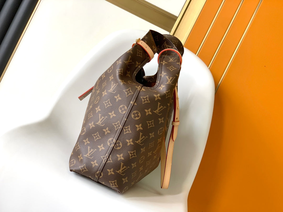 LV HOBO BAG 34 IN BROWN MONOGRAM CANVAS