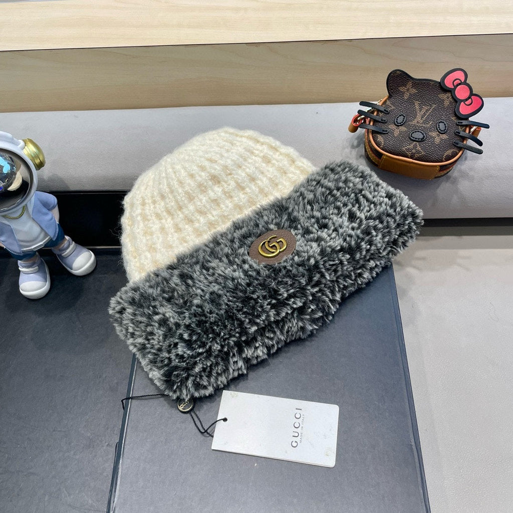 BEANIE HAT IN WHITE WOOL AND FLEECE 399546