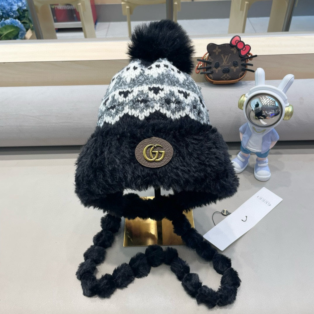 BEANIE HAT IN COLORFUL WOOL 400957