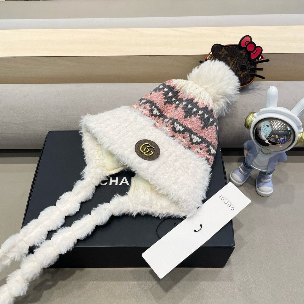 BEANIE HAT IN COLORFUL WOOL 400959