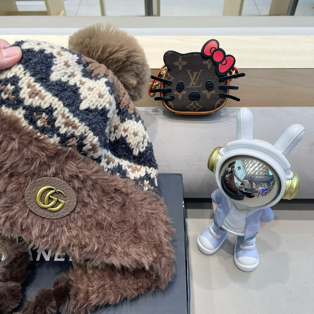 BEANIE HAT IN COLORFUL WOOL 400960