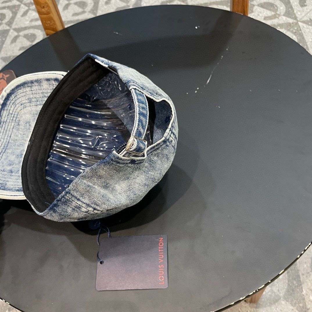 BASEBALL CAP IN LIGHT BLUE DENIM 404845