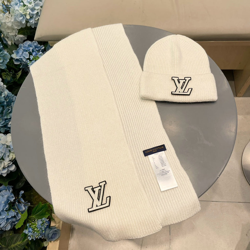 SET SCARF AND HAT IN BEIGE WOOL 406531