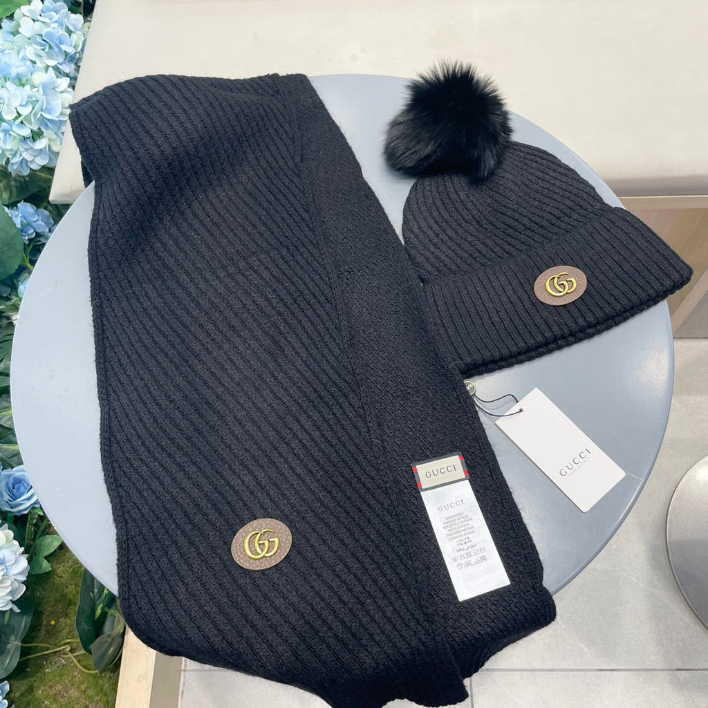 SET SCARF AND HAT IN BLACK WOOL 414779