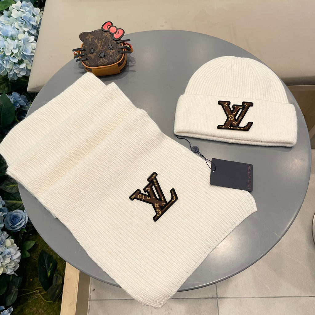 SET CLASSIC SCARF AND HAT IN WHITE WOOL 414786