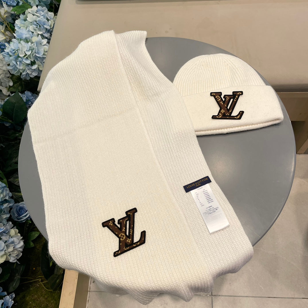 SET CLASSIC SCARF AND HAT IN WHITE WOOL 414786