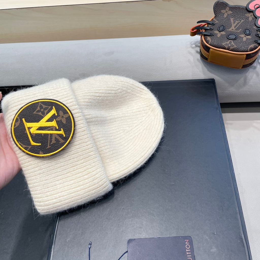 KNITTED BEANIE HAT IN BEIGE WOOL AND RABBIT FUR 417758