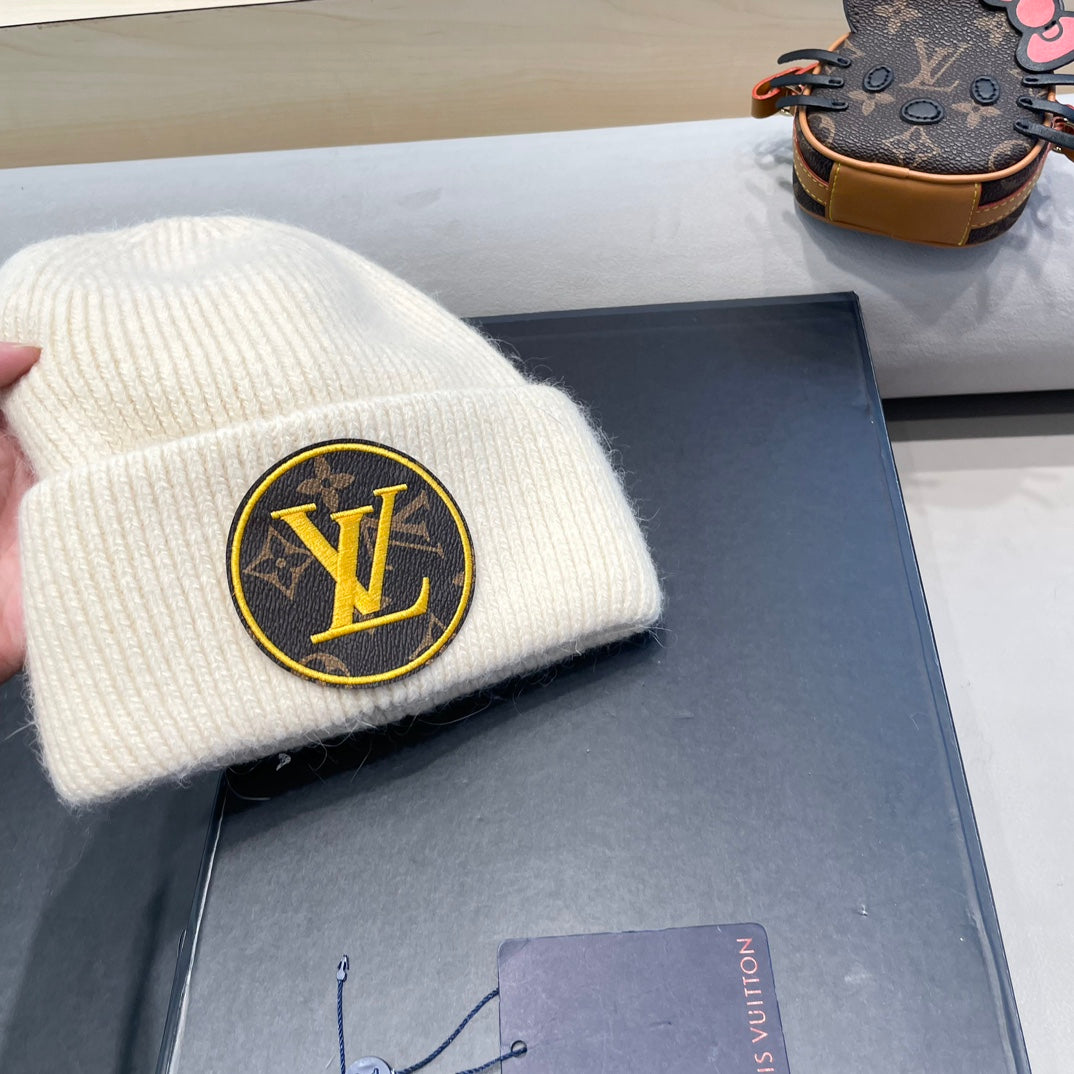 KNITTED BEANIE HAT IN BEIGE WOOL AND RABBIT FUR 417758