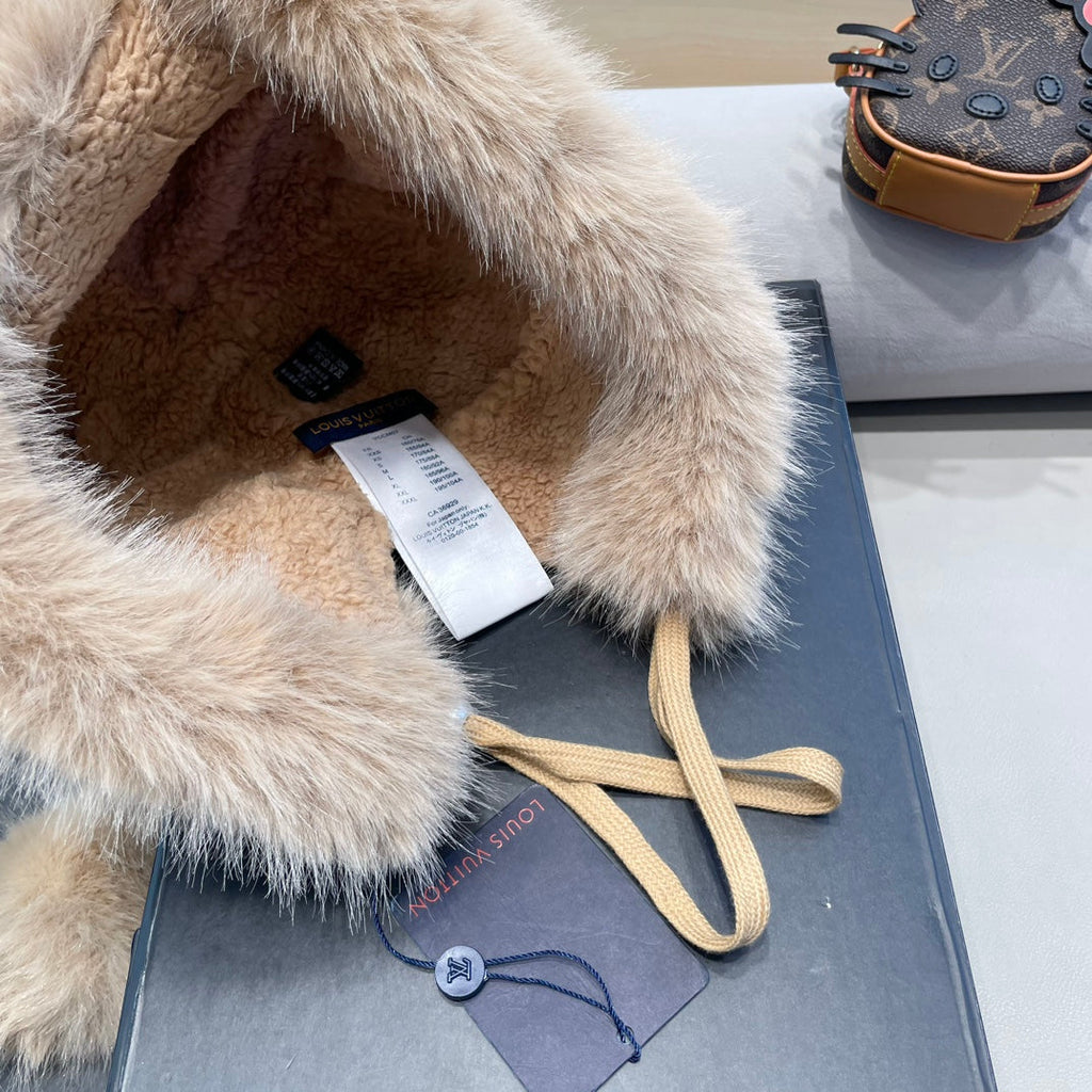 BEANIE HAT IN SAND BEIGE FLEECE AND WOOL 424307