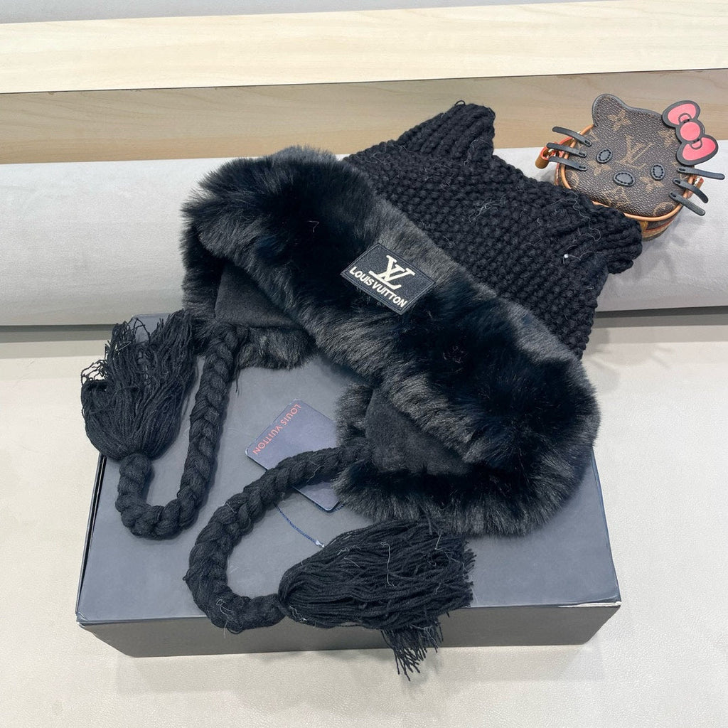 KNITTED BEANIE HAT IN BLACK WOOL WITH JAPANESE CAT EARS 421256