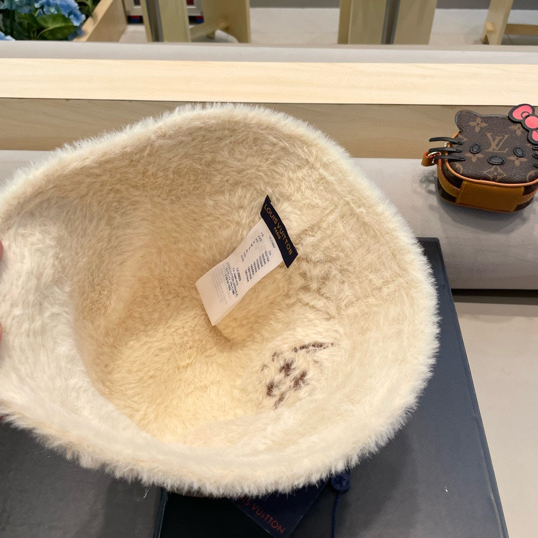 BUCKET HAT IN BEIGE RABBIT FUR 421261