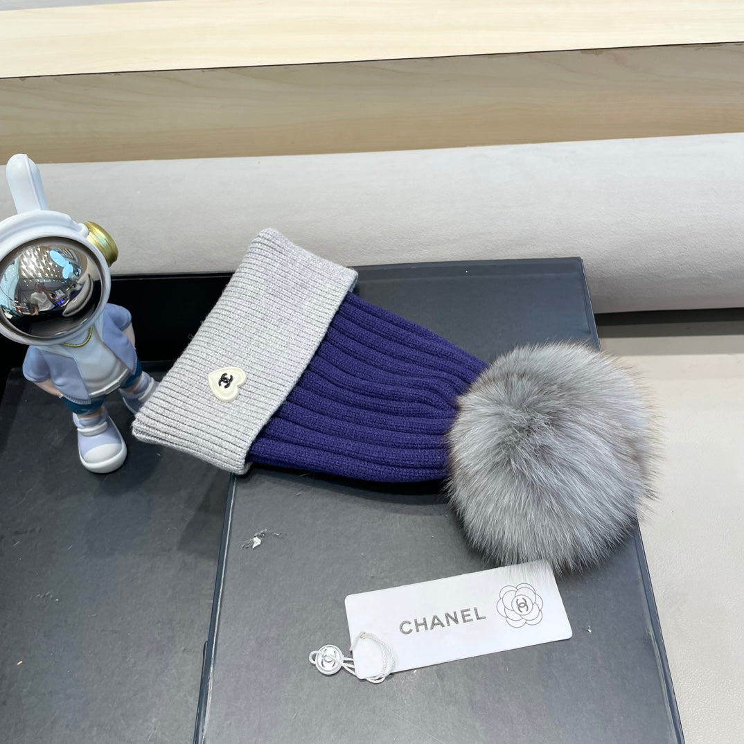 BEANIE HAT IN BERRY BLUE MIX LIGHT GRAY WOOL 421052