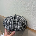 BERET HAT IN BLACK MIX WHITE WOOL TWEED 422552
