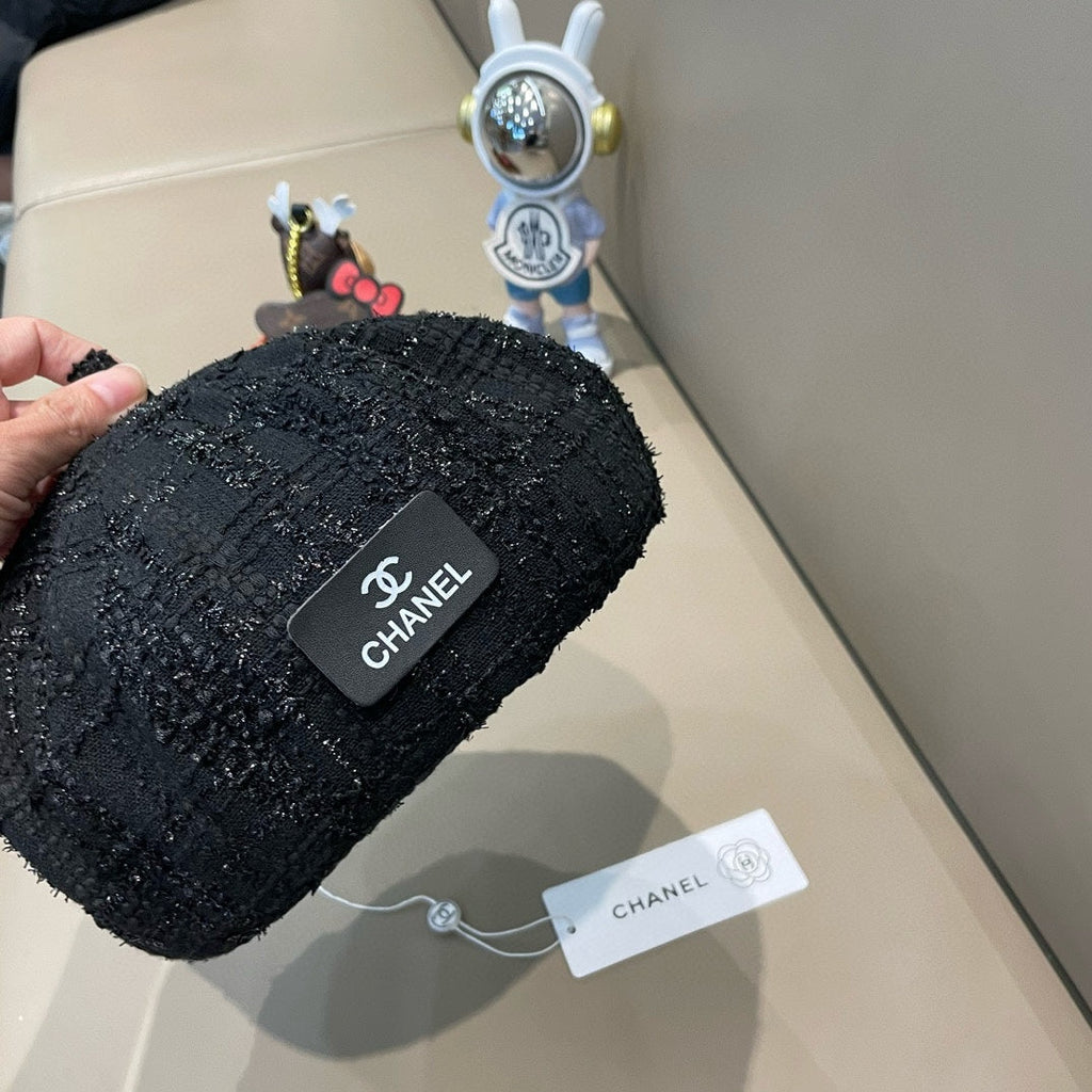 BERET HAT IN BLACK WOOL TWEED 422554