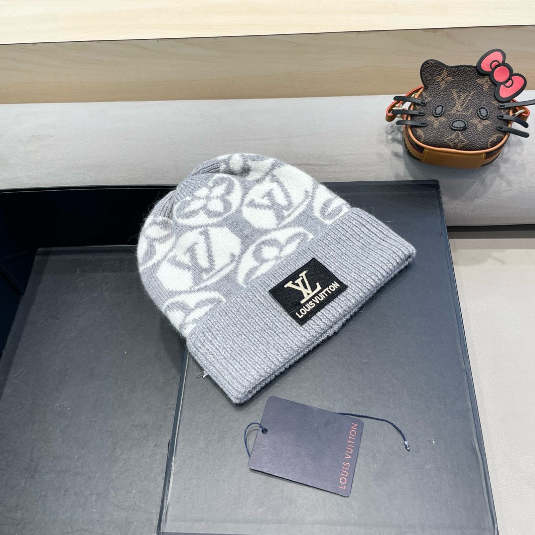 KNITTED BEANIE HAT IN LIGHT GRAY MIX WHITE WOOL AND RABBIT FUR 426242