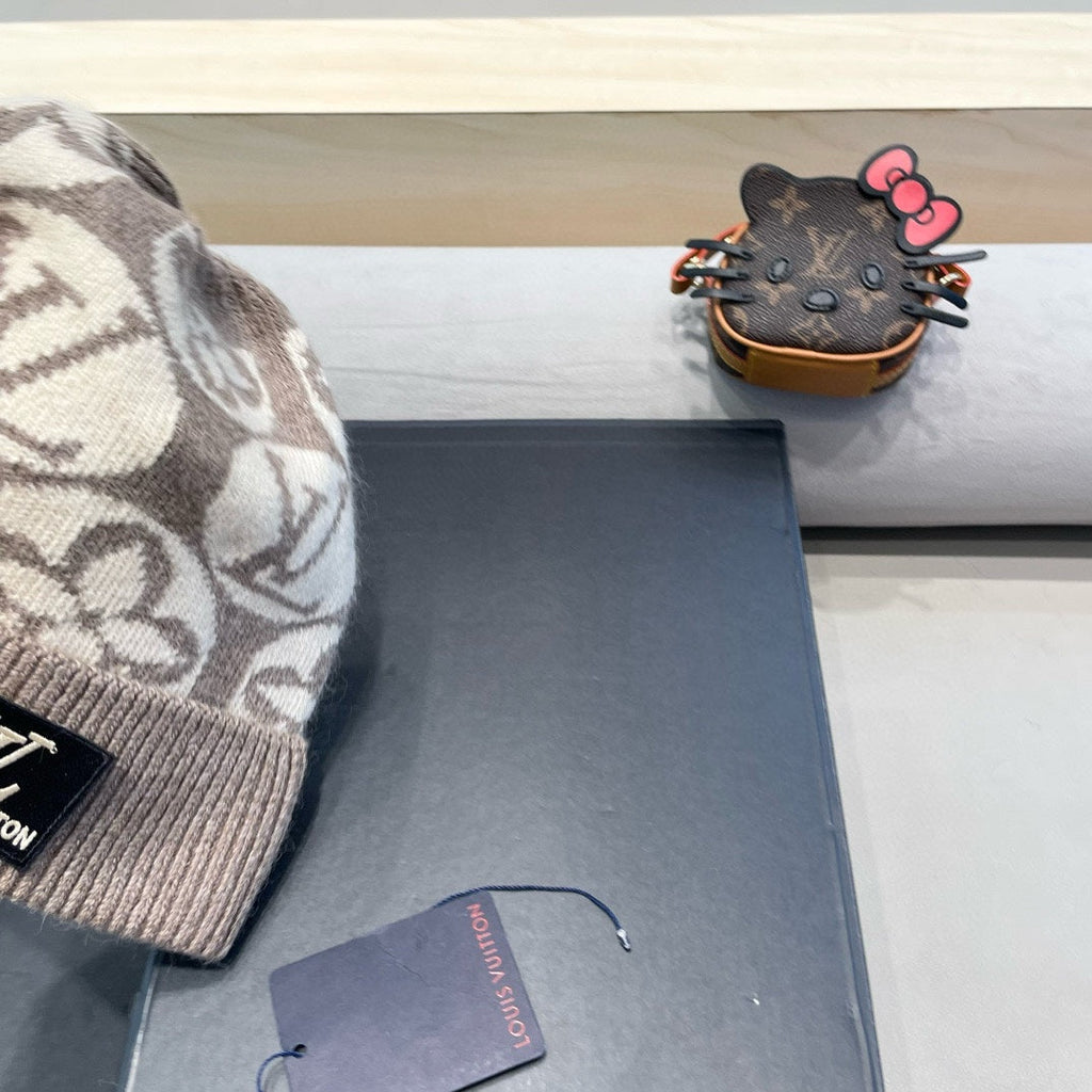 KNITTED BEANIE HAT IN BROWN MIX BEIGE WOOL AND RABBIT FUR 426244