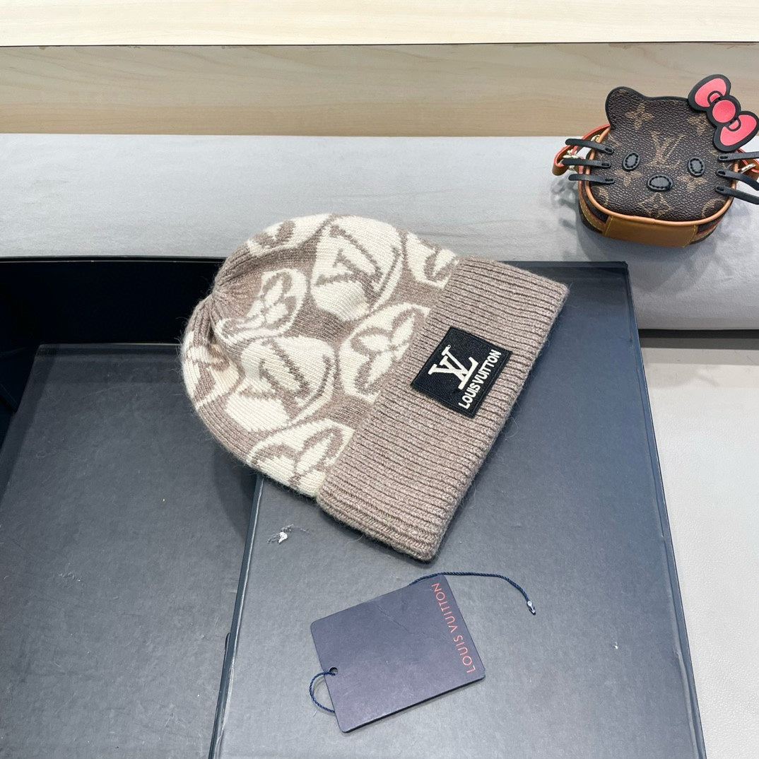 KNITTED BEANIE HAT IN BROWN MIX BEIGE WOOL AND RABBIT FUR 426244