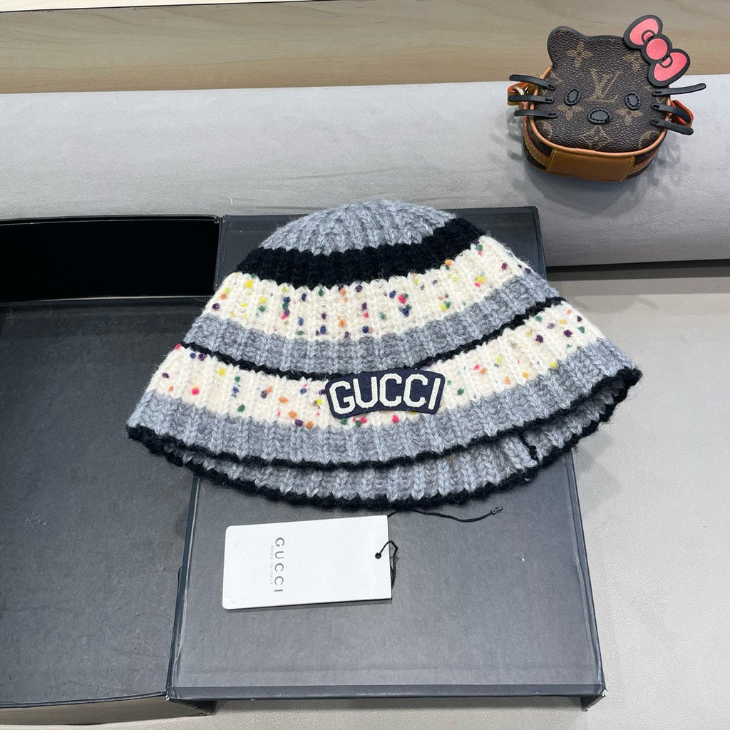 STRIPED KNITTED BUCKET HAT COLORFUL 428103