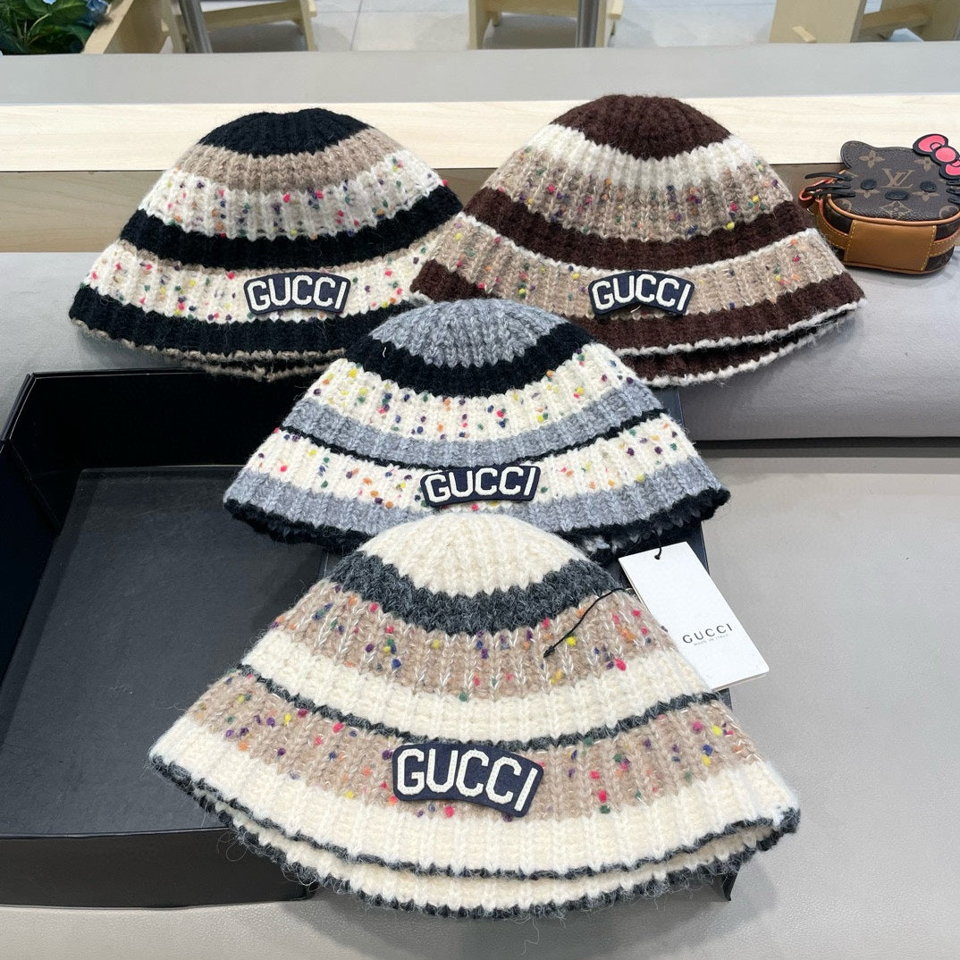 STRIPED KNITTED BUCKET HAT COLORFUL 428103