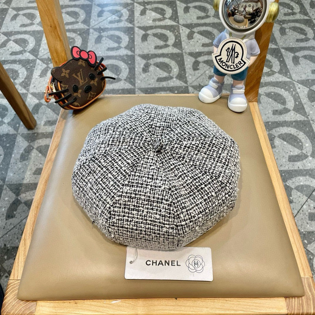 BERET HAT IN BLACK MIX WHITE WOOL TWEED 430011