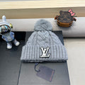 KNITTED BEANIE HAT IN GRAY WOOL AND LAMB FUR 430046