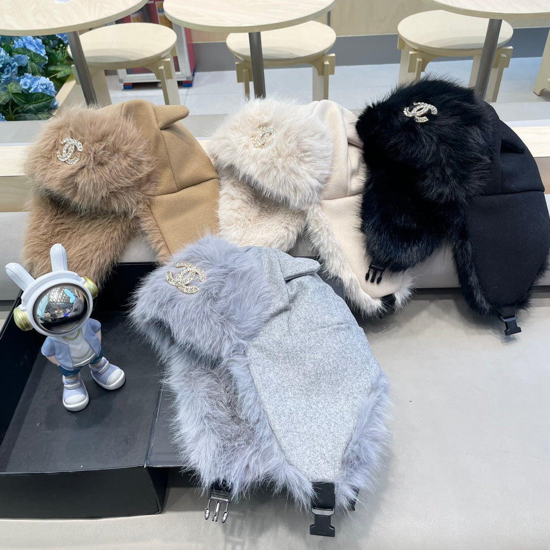 TRAPPER HAT IN SHARK GRAY SUEDE AND LAMB FUR 429973