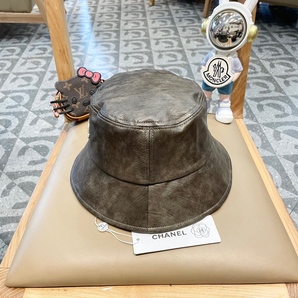 BUCKET HAT IN WOOD BROWN CALFSKIN 431731