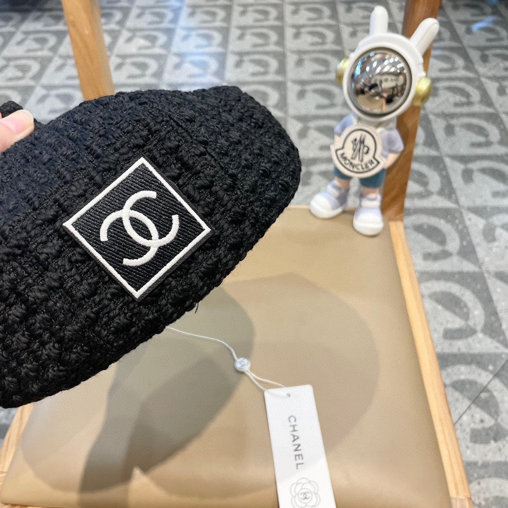 BERET HAT BLACK 431752