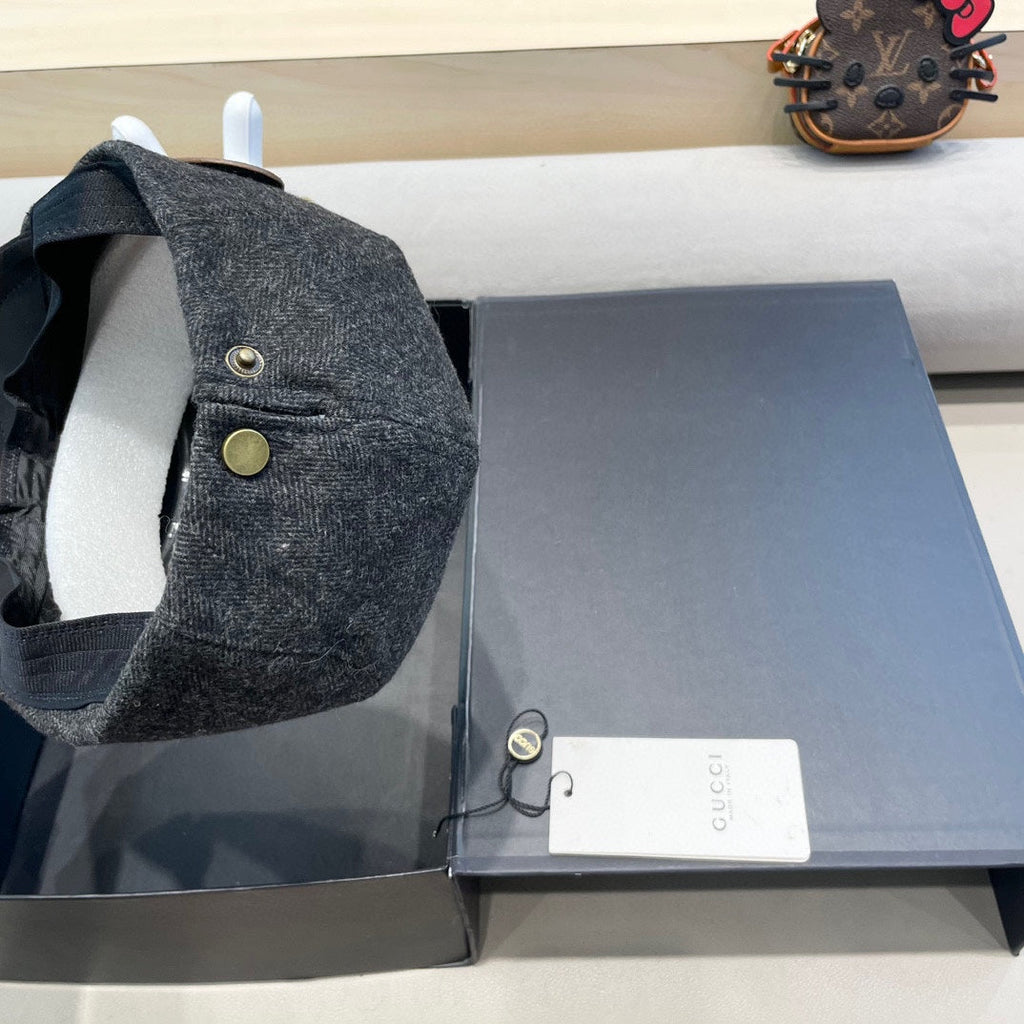 BERET RETRO HAT IN MOUSE GRAY CASHMERE 431370