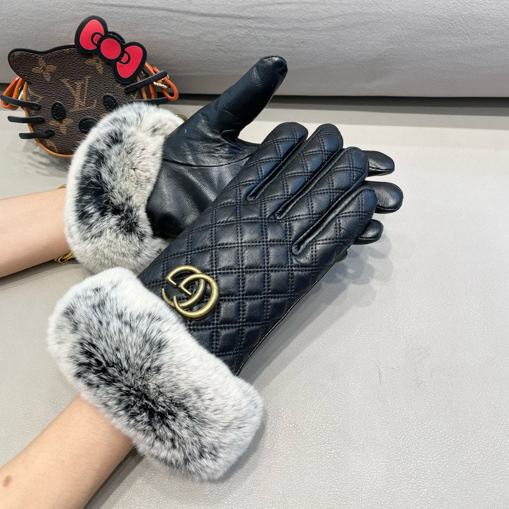 TOUCHSCREEN GLOVES IN BLACK RABBIT FUR AND LAMBSKIN 444433