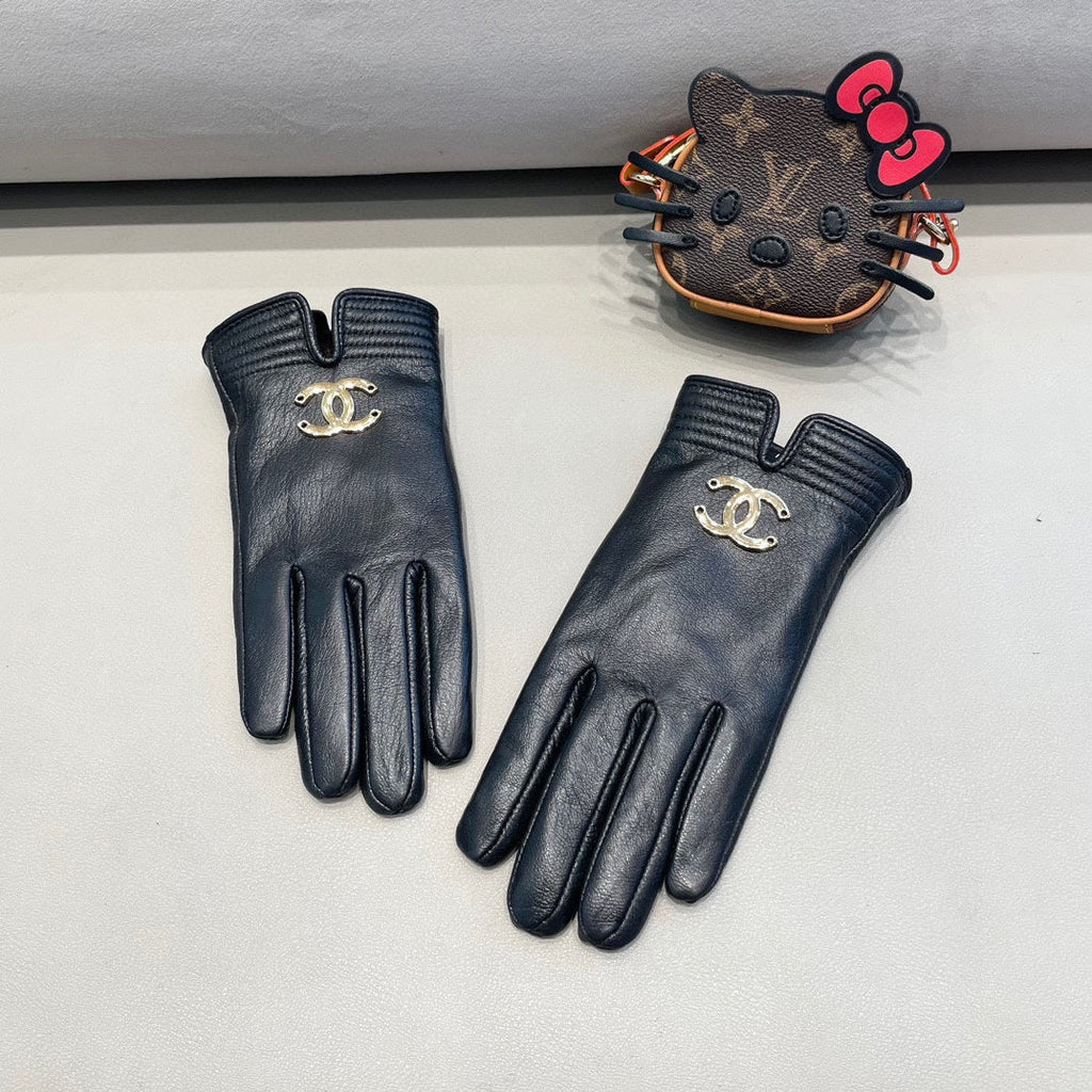GLOVES IN BLACK LAMBSKIN WITH GOLD LOGO 462414