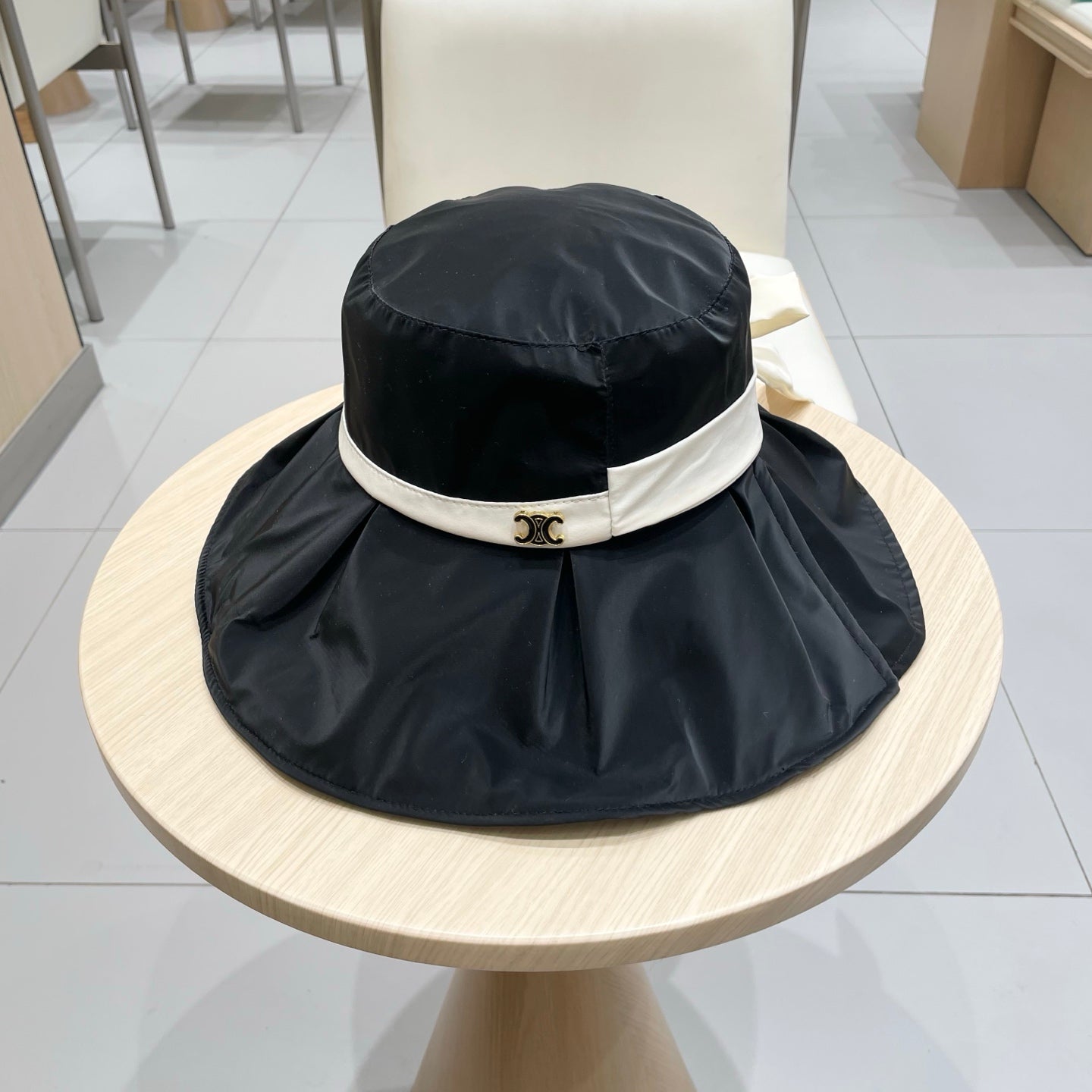 CELINE 25S BUCKET HAT 735019 IN BLACK