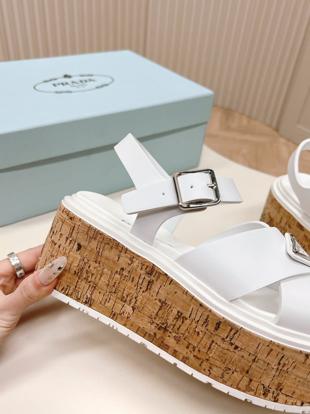 PRA WEDGE PLATFORM SANDALS WHITE CALFSKIN