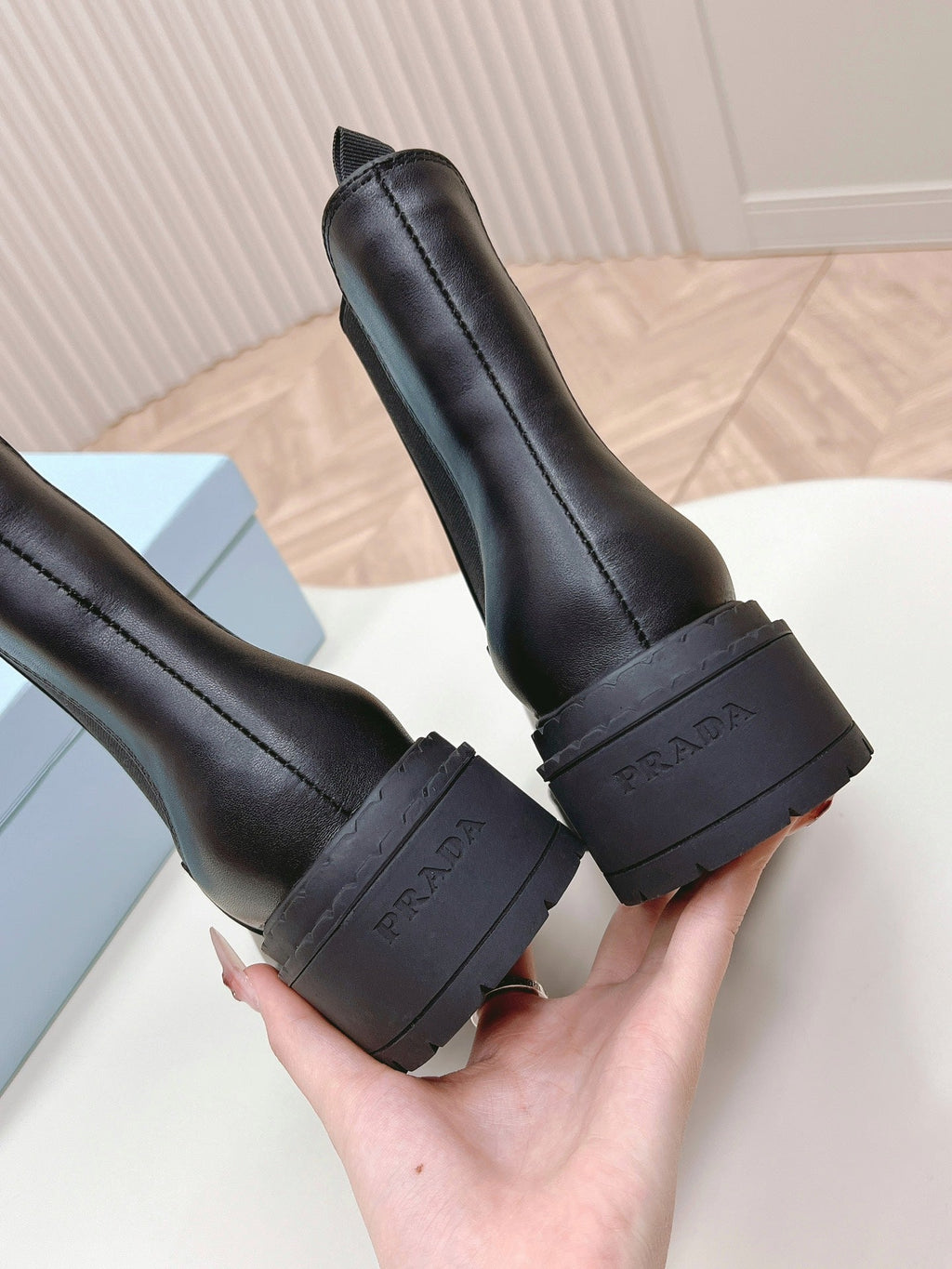 PRA BRUSHED BOOTIES BLACK CALFSKIN